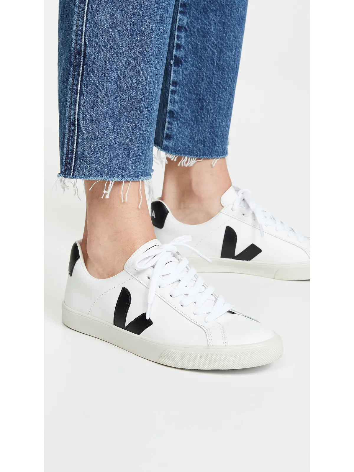 Veja Esplar ロゴスニーカー - 画像3