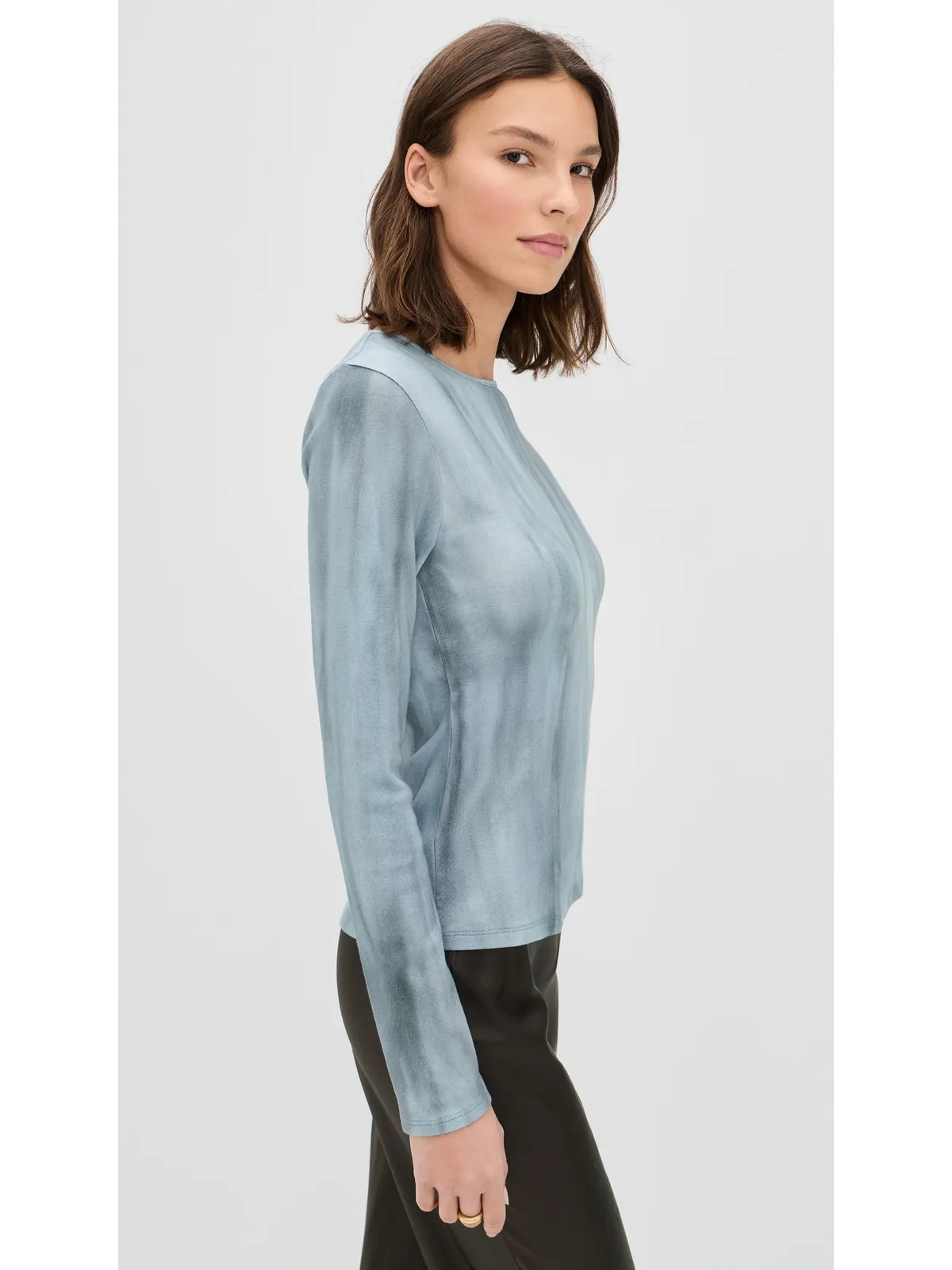 Vince プリント ロングスリーブ クルー Tシャツ アズーラウォッシュ - 画像4