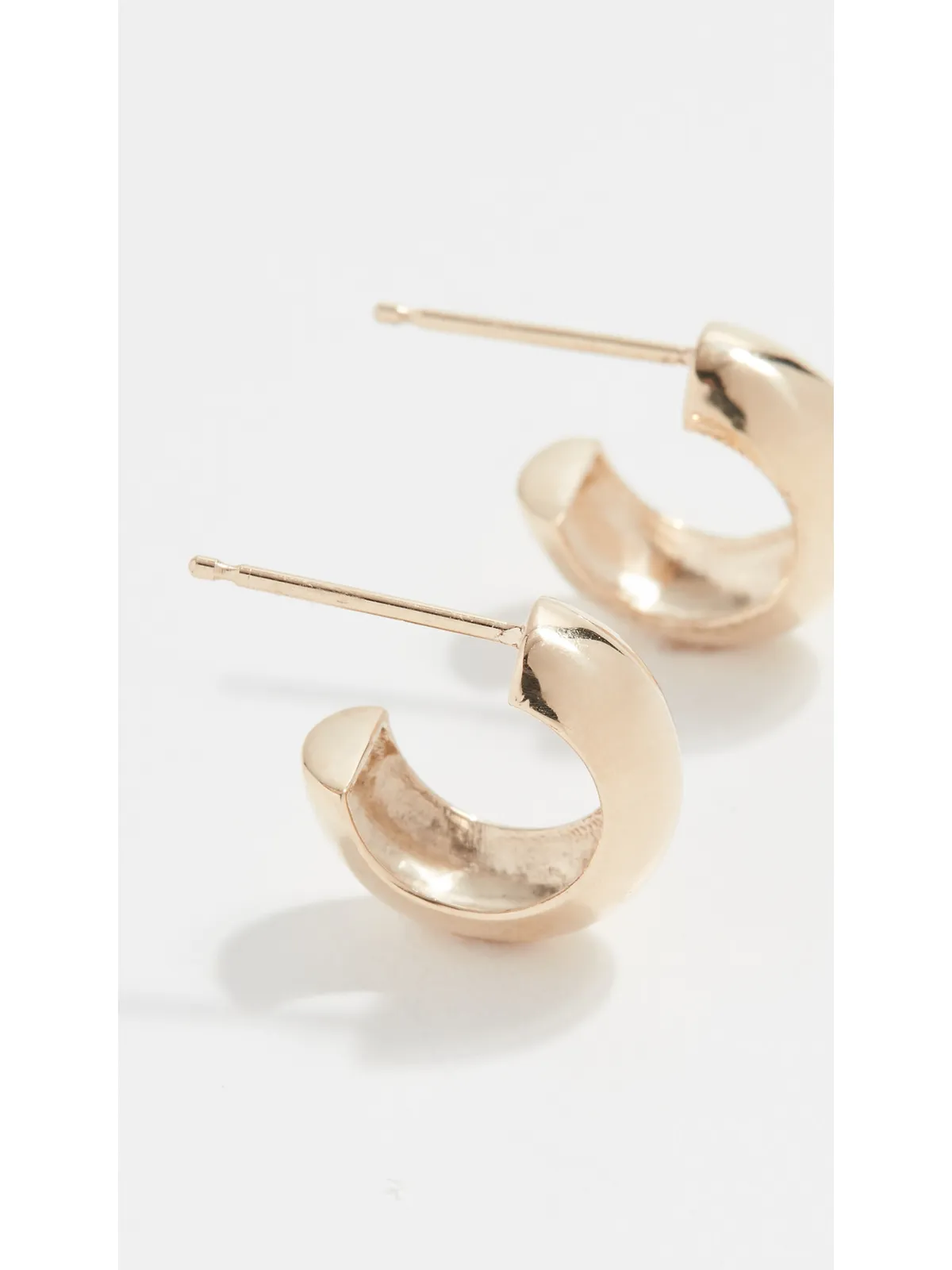 Zoe Chicco 14k Gold ハギー・フープ イヤリング イエローゴールド - 画像4