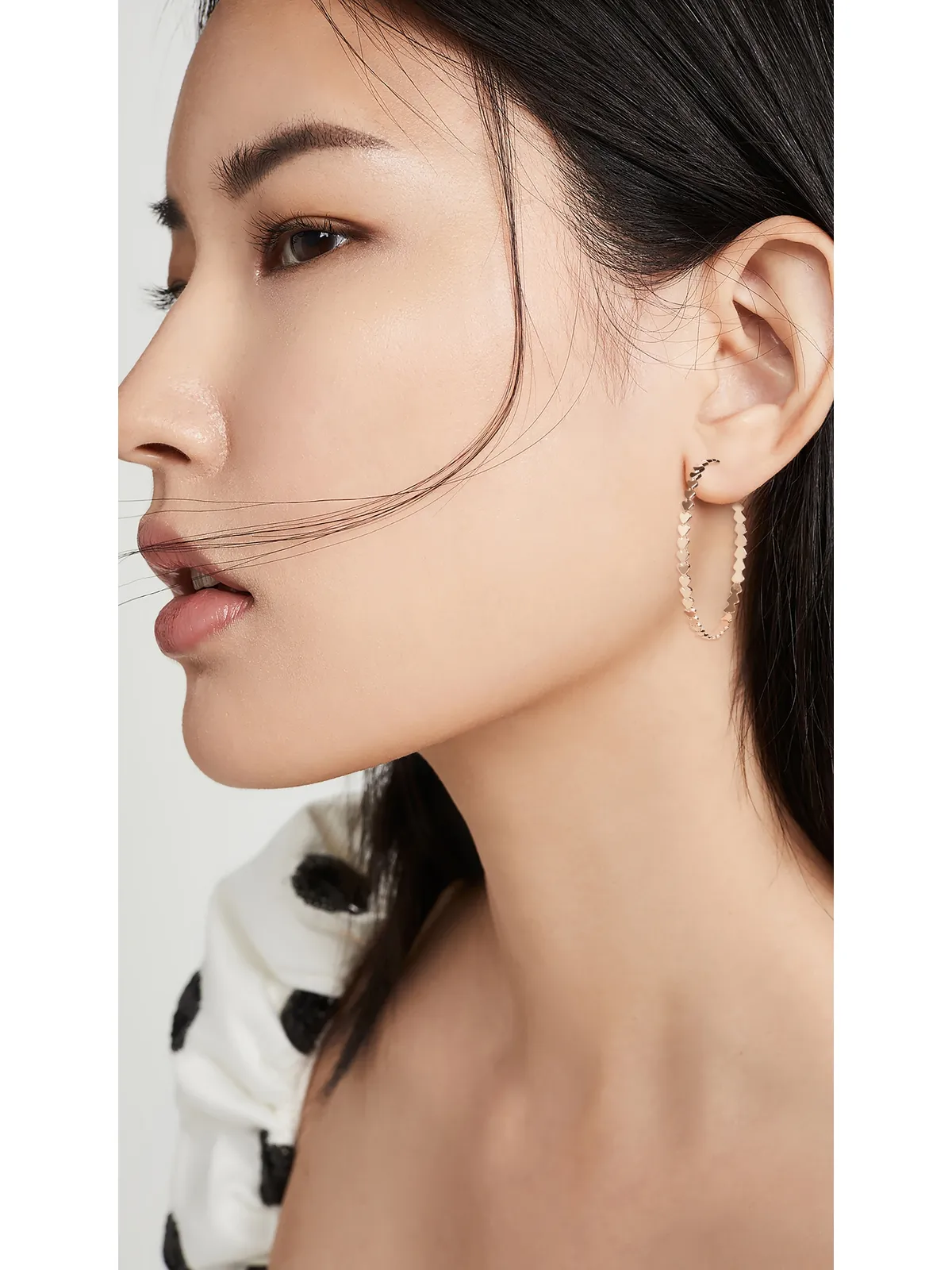 Jennifer Zeuner Jewelry Drea フープピアス - 画像3