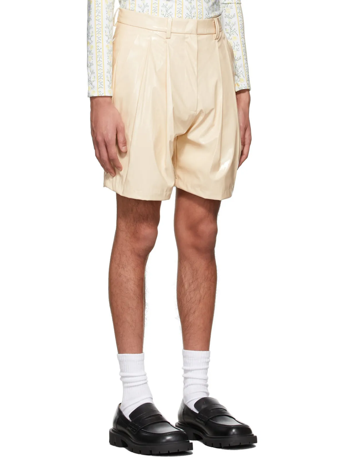 Tanner Fletcher Marlo Wet Look ショートパンツ - 画像2