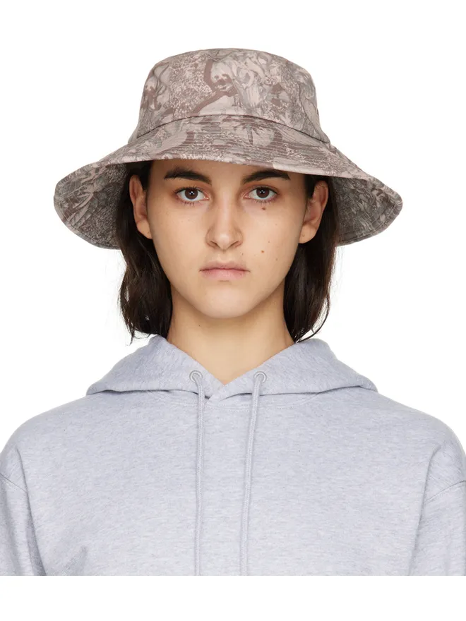 Stockholm Surfboard Club Stockholm Surfboard Club SSENSE限定 バケットハットの商品画像