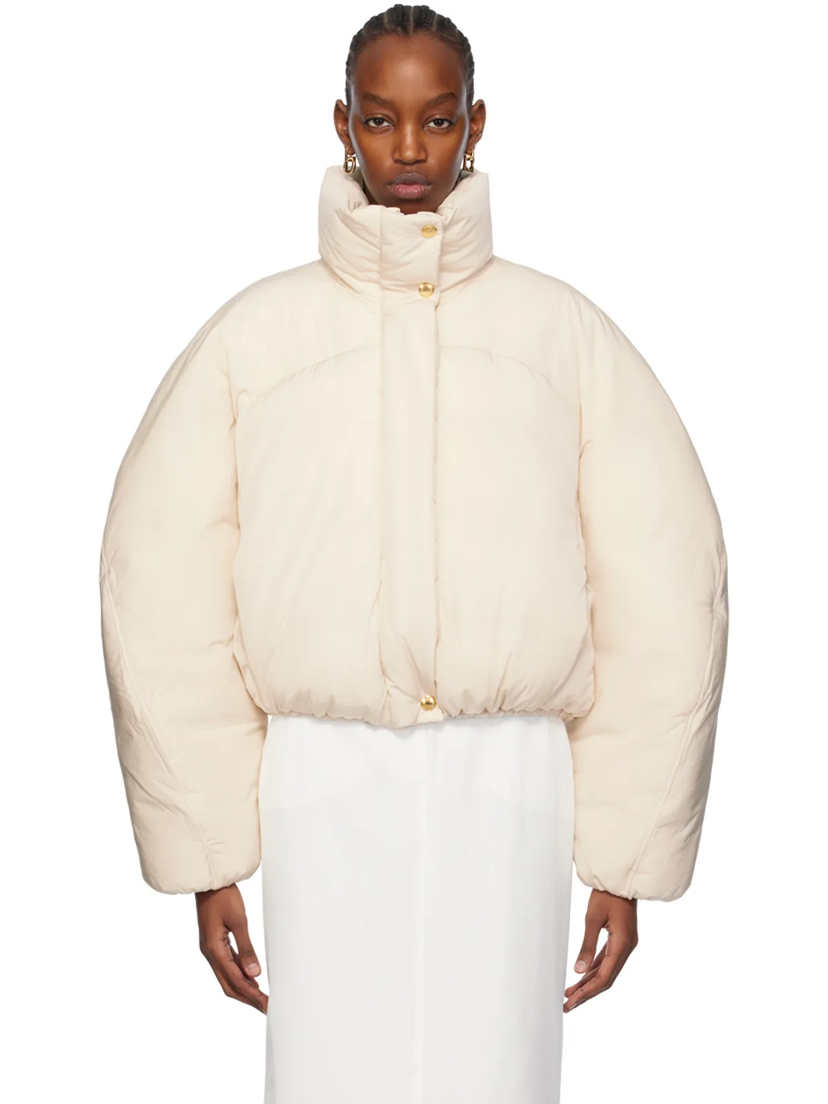 JACQUEMUS Les Sculpturesコレクション オフホワイト La doudoune courte Caraco ジャケット - 画像1