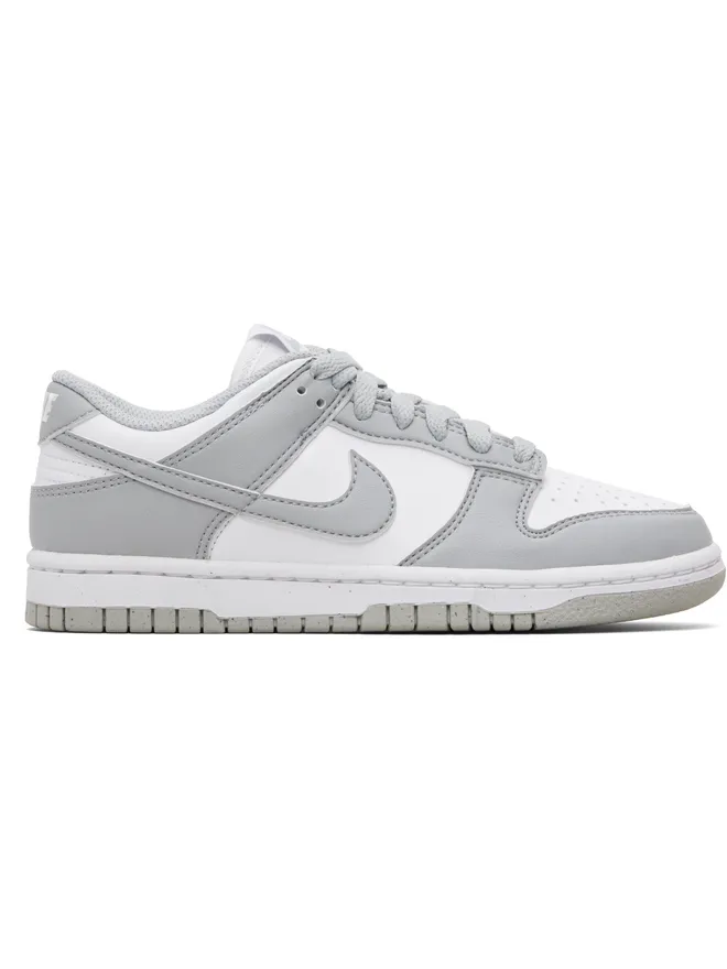 Nike Nike Dunk Low Next Nature スニーカーの商品画像