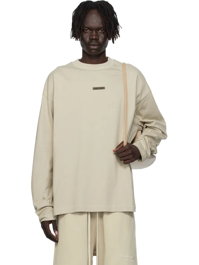 Fear of God ESSENTIALS Fear of God ESSENTIALS Classic Fit 長袖Tシャツの商品画像