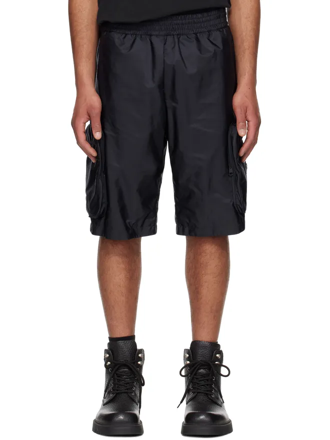 Moncler Genius Moncler Genius Mercedes-Benz by NIGO ネイビー バミューダショーツの商品画像
