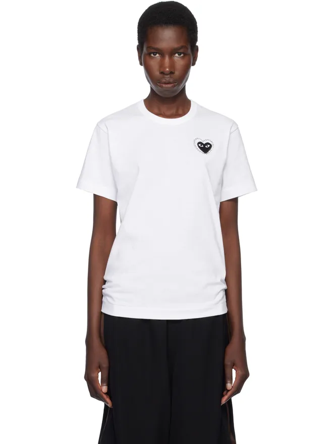 COMME des GARÇONS PLAY COMME des GARÇONS PLAY ブラックハート メタルストーン エンブレム Tシャツの商品画像