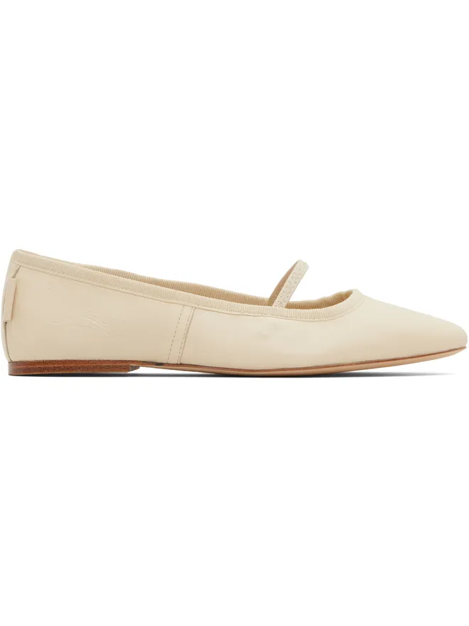 A.P.C. A.P.C. Swan フラットシューズの商品画像