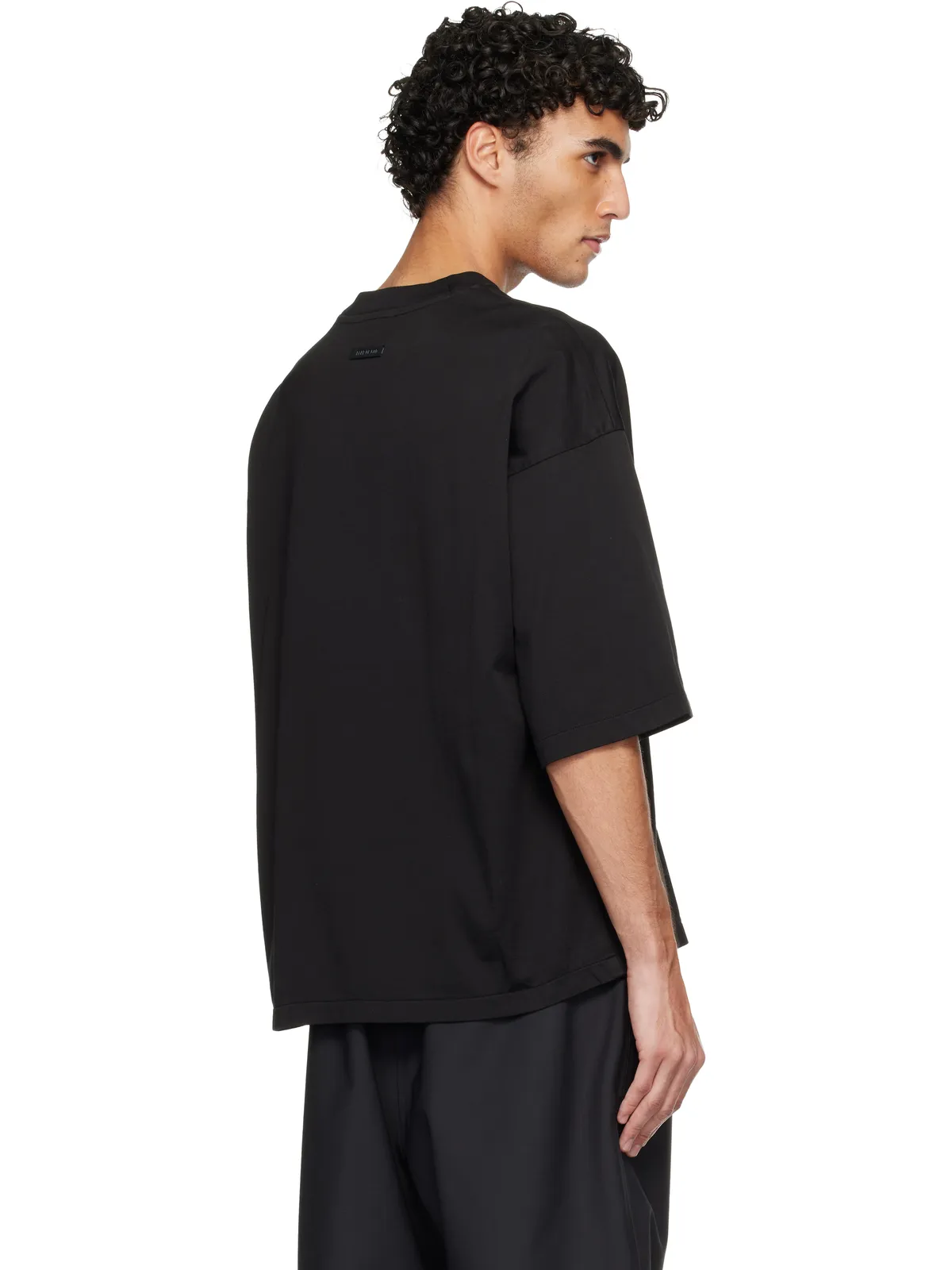 Fear of God Relaxed S/S Tシャツ - 画像3