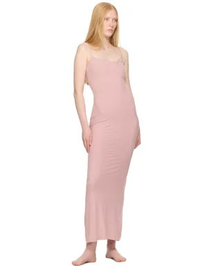 SKIMS Soft Lounge ロング スリップ マキシワンピース - サムネイル4