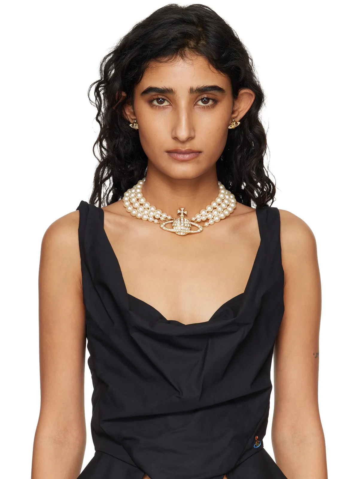 Vivienne Westwood Three Row Bas Relief フェイクパール ネックレス - 画像2