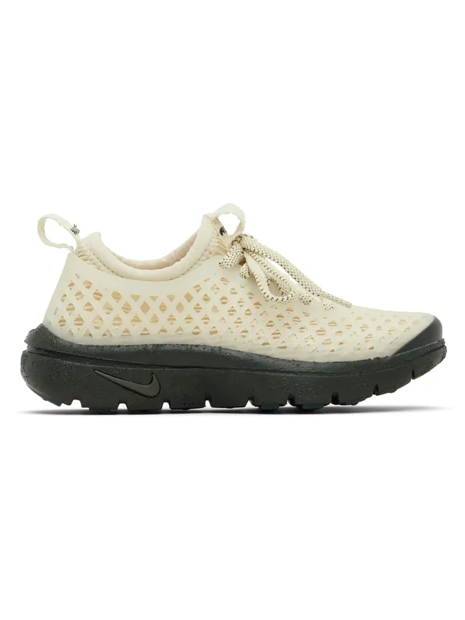 Nike Nike Rejuven8 Run スニーカーの商品画像