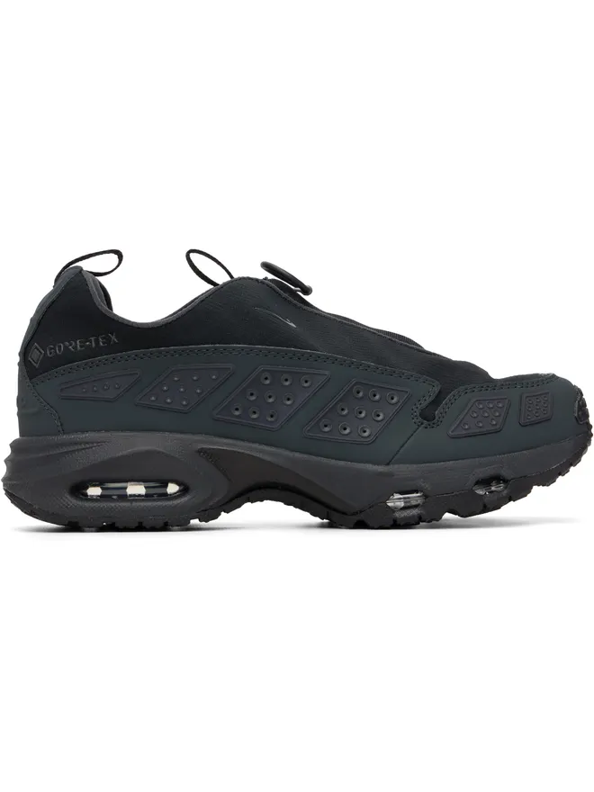 Nike Nike Air Max SNDR GORE-TEX スニーカーの商品画像