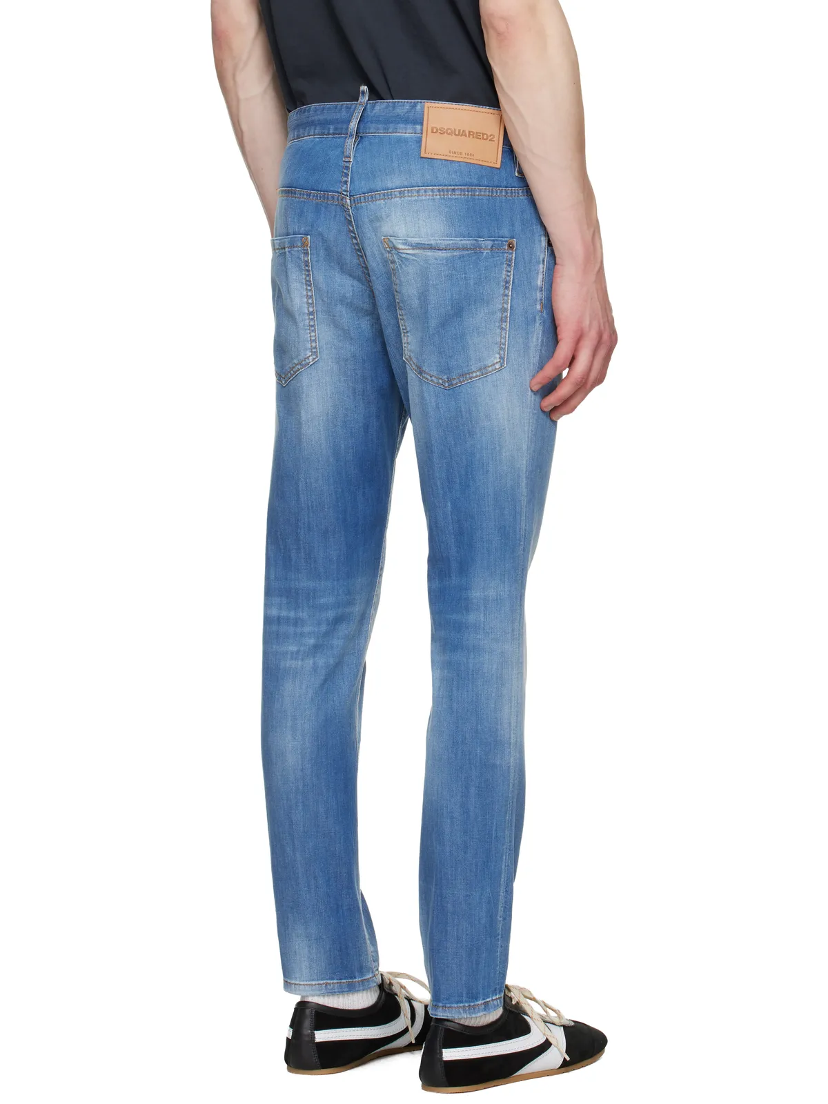 Dsquared2 Light Wash スケータージーンズ - 画像3