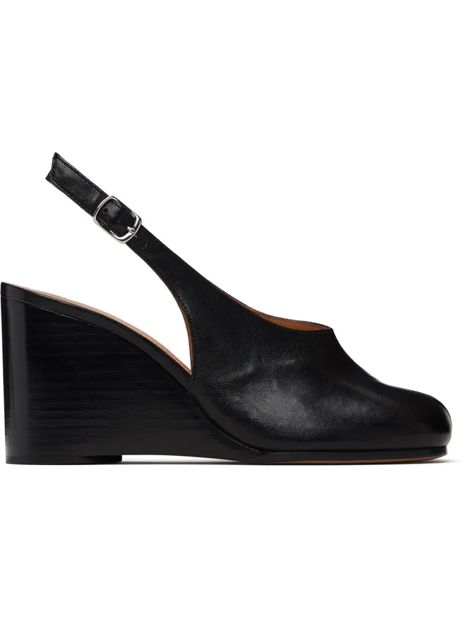 Maison Margiela Maison Margiela ブラック Tabi ウェッジ スリングバックヒールの商品画像