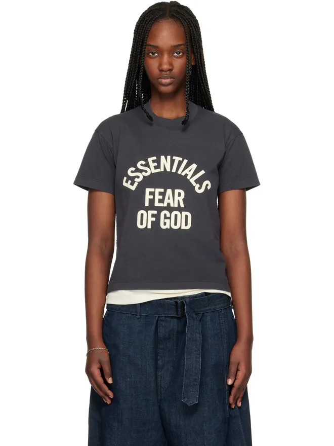 Fear of God ESSENTIALS Fear of God ESSENTIALS Campus Classic 半袖Tシャツの商品画像