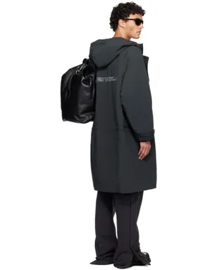 Fear of God ESSENTIALS Holiday Tech Nylon Hooded マウンテンパーカー - サムネイル3