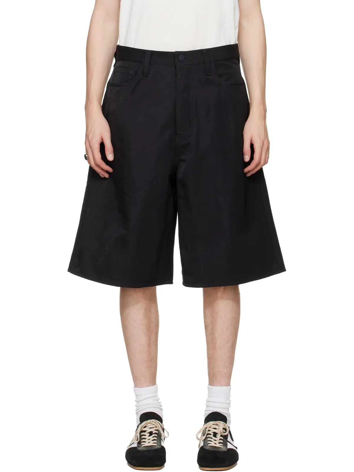 Fear of God ESSENTIALS 5 Pocket ショートパンツ - 画像1
