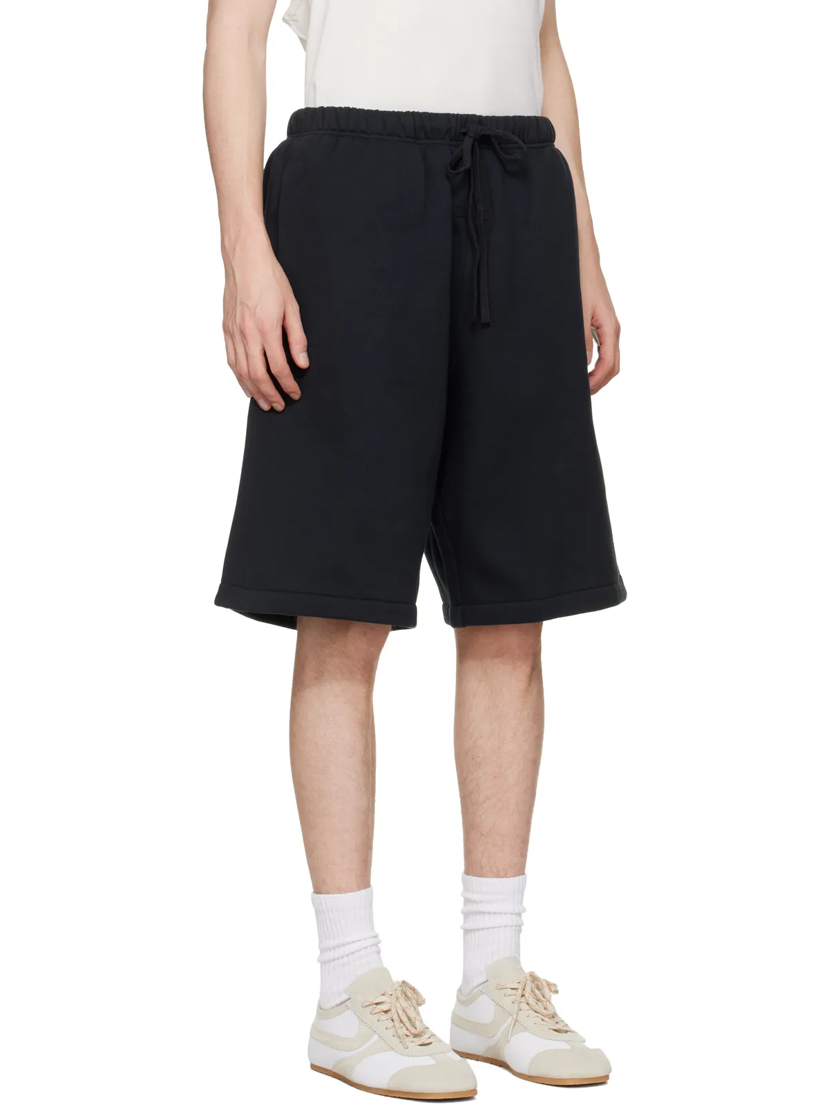 Fear of God ESSENTIALS Active Trace Relaxed ショートパンツ - 画像2