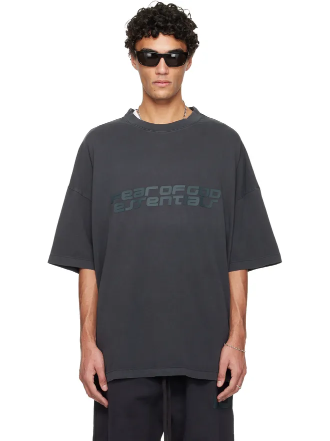 Fear of God ESSENTIALS Fear of God ESSENTIALS Holiday 'Fear Of God Essentials' 90s Tシャツの商品画像