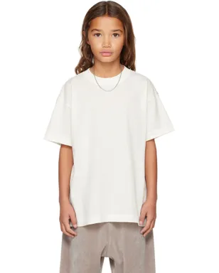 Fear of God ESSENTIALS キッズ｜ Holiday Embroidered Essential Tシャツ - サムネイル1