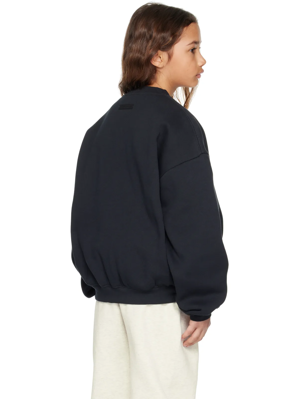 Fear of God ESSENTIALS キッズ｜ Classic クルーネック スウェットシャツ - 画像3