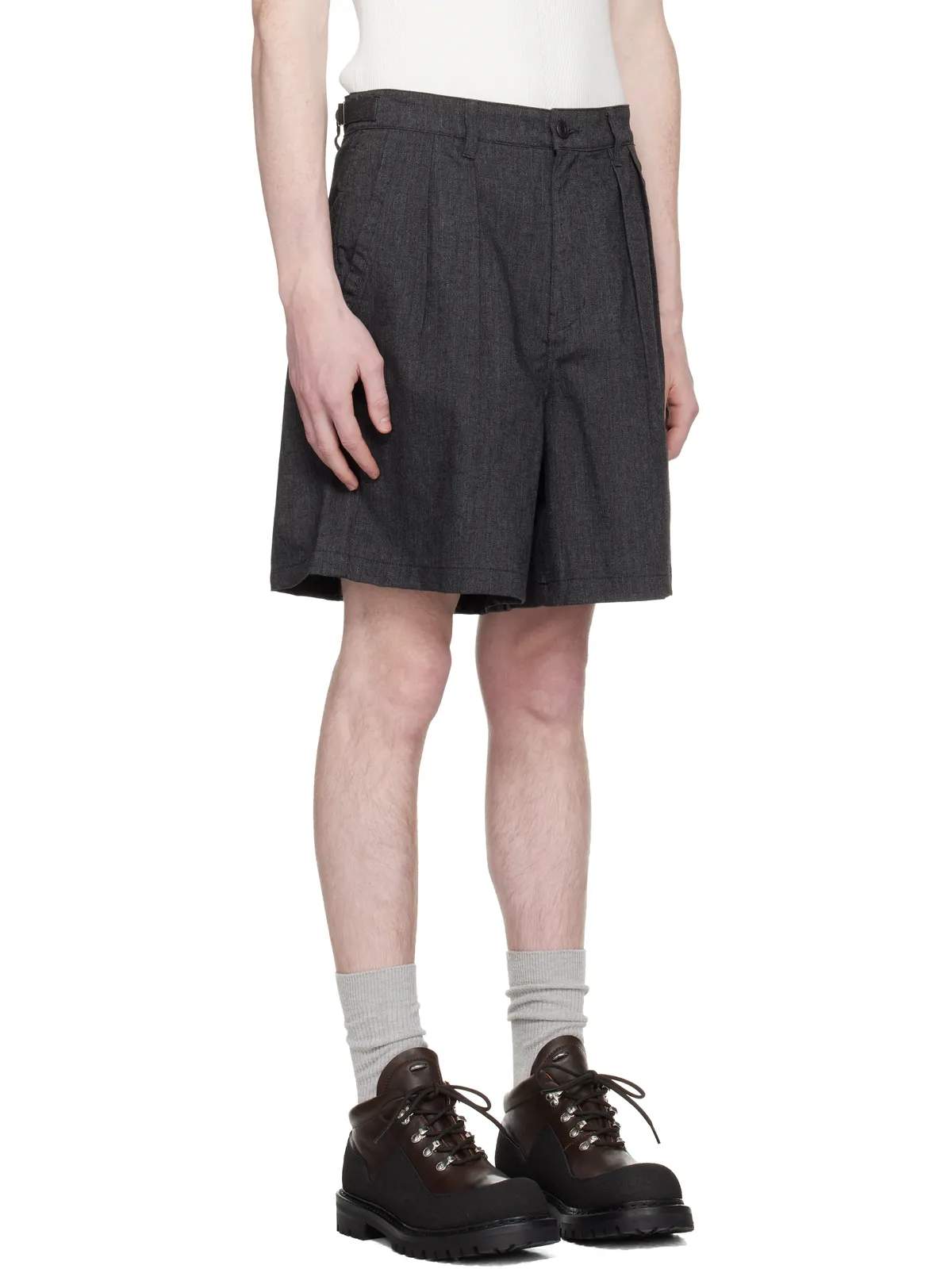 COOR Two Tuck Linen ショートパンツ - 画像2