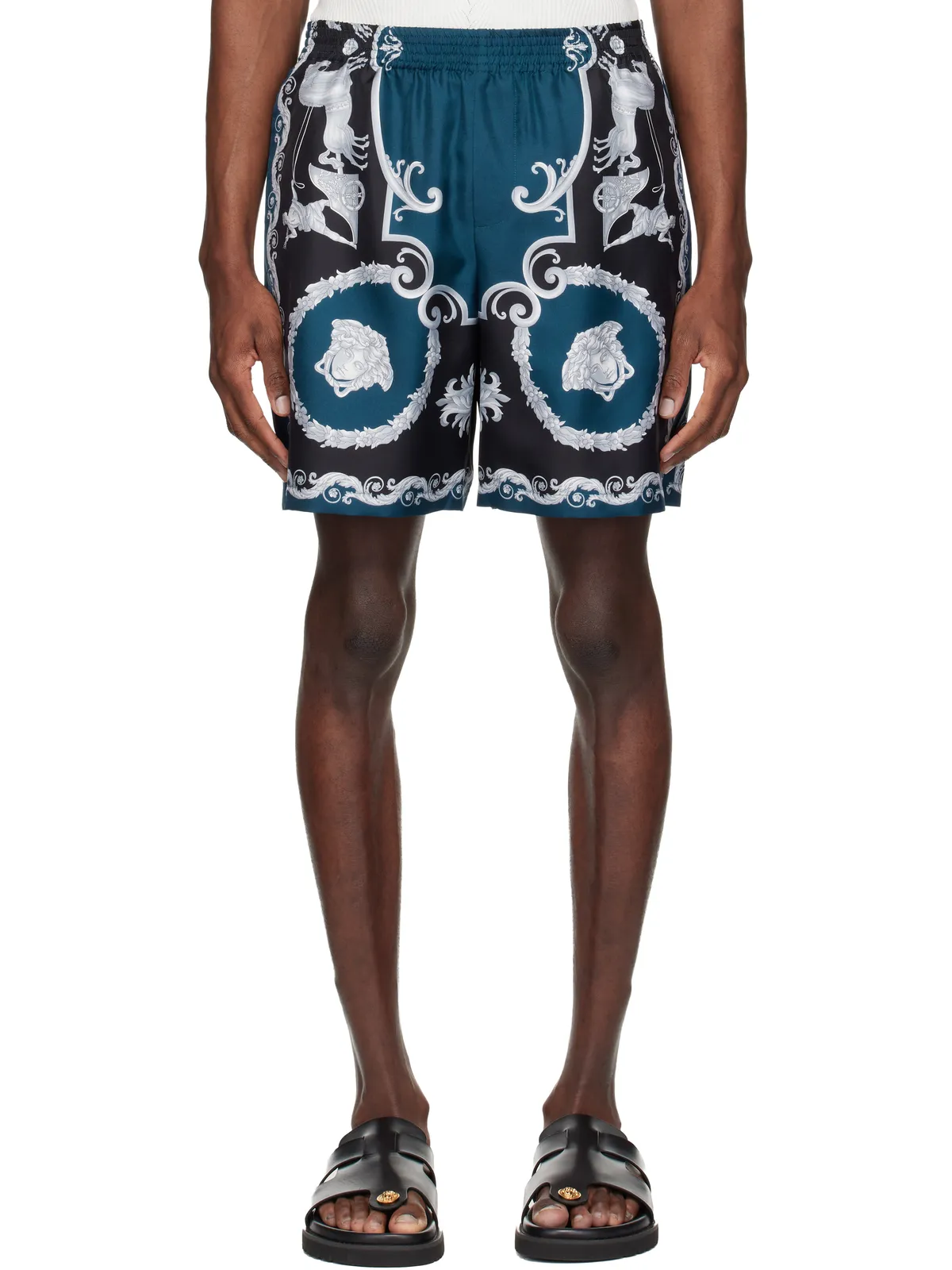 VERSACE Printed シルクツイル スリム ショートパンツ - 画像1