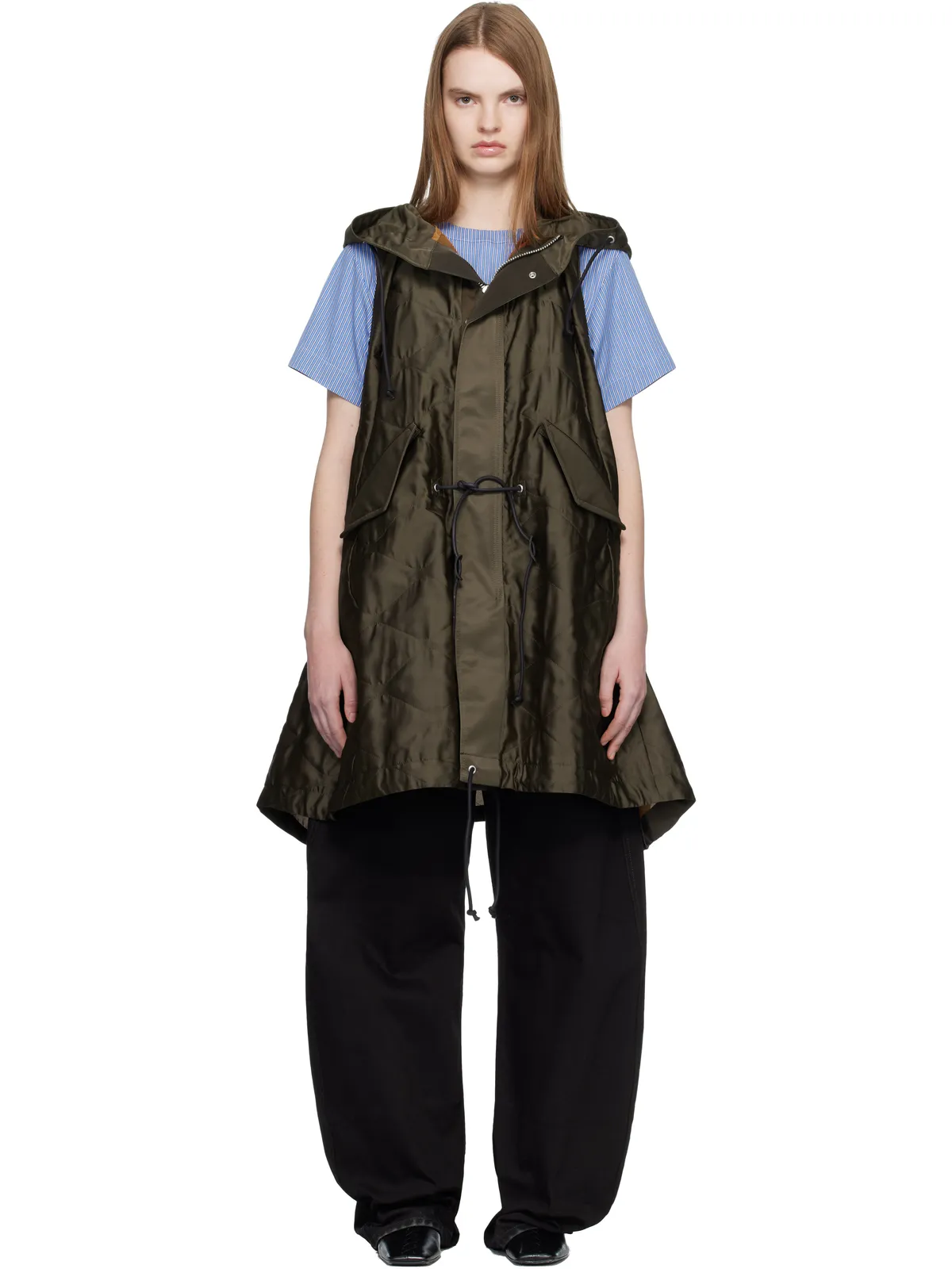 sacai キルティング サテン フード付きベスト - 画像1