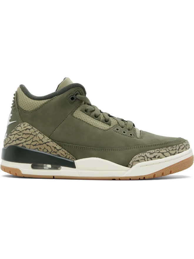 Nike Jordan Nike Jordan Air Jordan 3 Retro スニーカーの商品画像