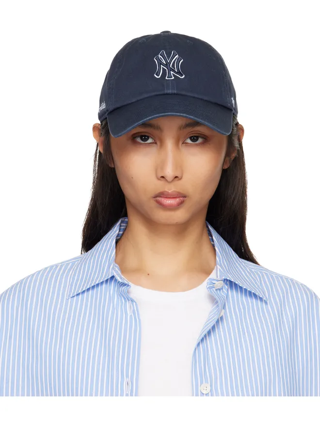 Sporty & Rich Sporty & Rich '47エディション Yankees Serif Outline キャップの商品画像