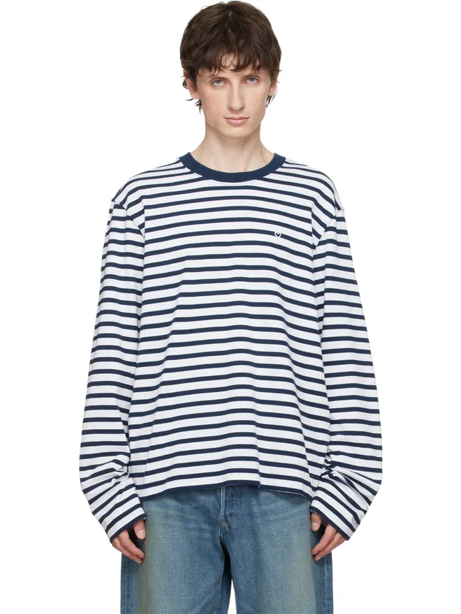AMI Paris AMI Paris Mariniere 'Ami de Coeur' Tシャツの商品画像