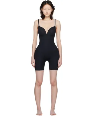 SKIMS SKIMS Ultimate Body Butt and Hip Enhancing Mid Thigh ボディスーツ - サムネイル1