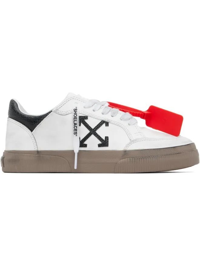 OFF-WHITE OFF-WHITE Vulcanized Low Vintage スニーカーの商品画像