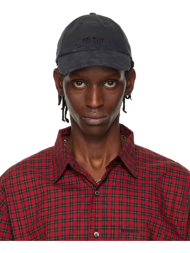 VETEMENTS VETEMENTS Friday ディストレス キャップの商品画像