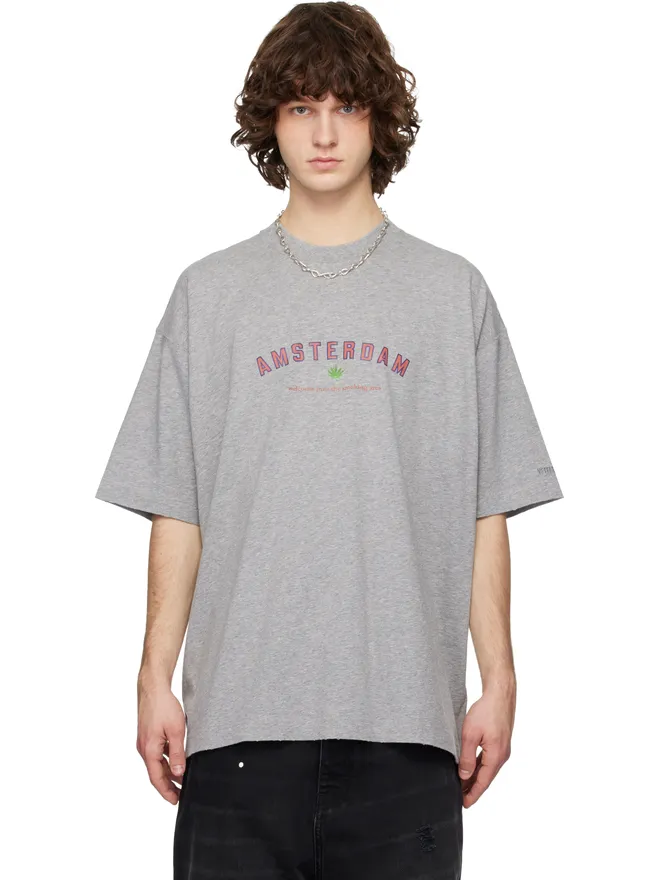 VETEMENTS VETEMENTS 'Amsterdam' Tシャツの商品画像