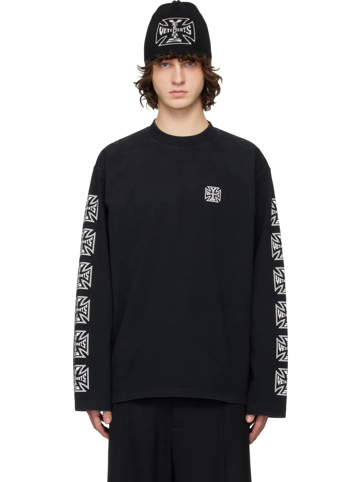 VETEMENTS Biker Cross Sleeves 長袖Tシャツ - 画像1