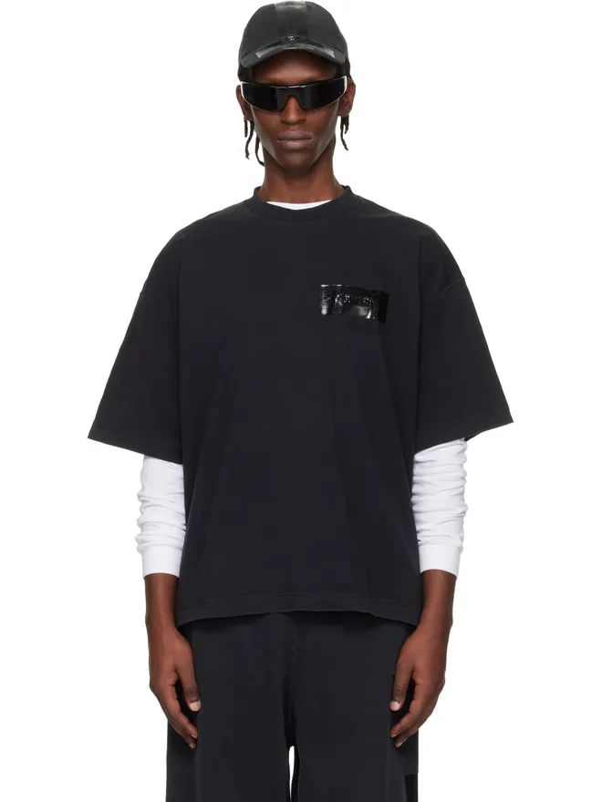 VETEMENTS VETEMENTS Taped Logo Tシャツの商品画像