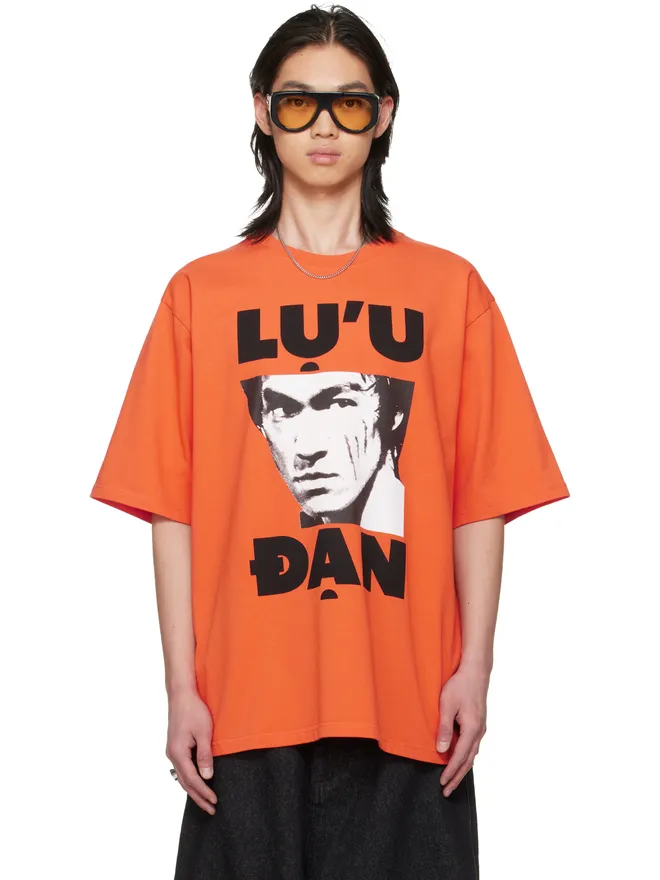 LU'U DAN LU'U DAN BRUCE LEE x LỰU ĐẠN オレンジ Concert Tシャツの商品画像