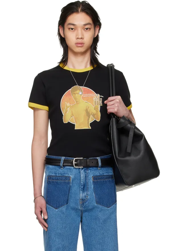 LU'U DAN LU'U DAN BRUCE LEE x LỰU ĐẠN ブラック リンガーTシャツの商品画像