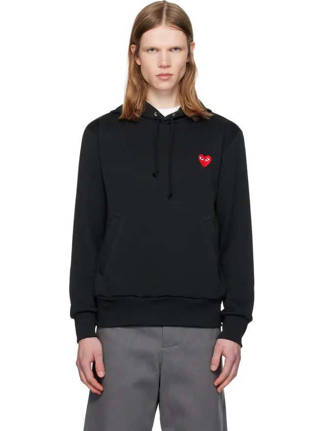 COMME des GARÇONS PLAY COMME des GARÇONS PLAY 'Red Emblem Heart' フーディの商品画像