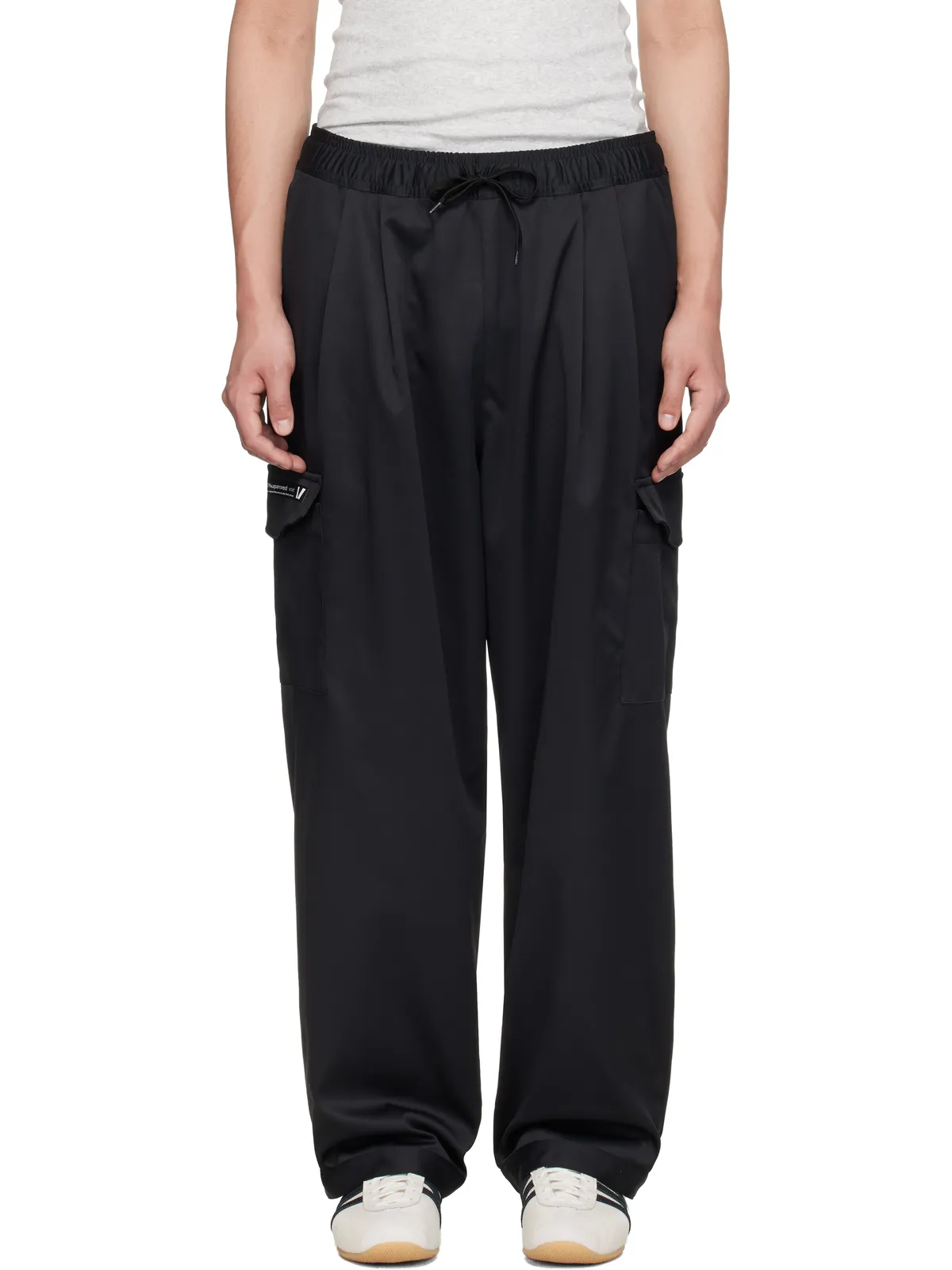 WTAPS ブラック MILT2601 カーゴパンツ - 画像1